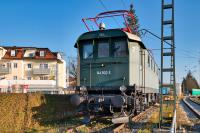 Altbau-Elektrolokomotive E 44.5 Umstellung Salzburger Platz am Bahnhof Front