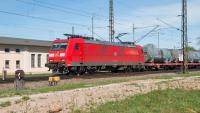 Elektrolokomotive DB TRAXX 185 147-6 Güterzug Freilassing