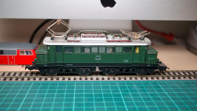 PIKO DDR Elektrolokomotive DB 144 137-0 H0 1:87 E 44